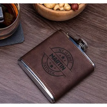 Placatka Kožená placatka - hnědá s gravírováním