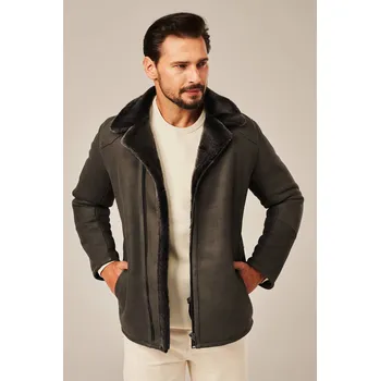 Pánský zimní kabát Pánský krátký kabát z kůže v šedé barvě (M - 48)