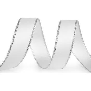 Atlasová stuha s lurexovým okrajem a drátem šíře 24 mm, barva 100 bílá stříbrná