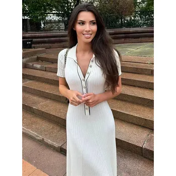 Dámské šaty Dlouhé elegantní šaty s límečkem Barva: Bílá, Velikost: S