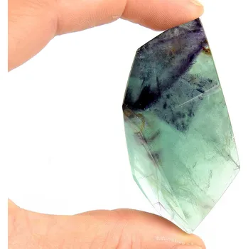 Přírodní kámen Fluorit broušený z Číny 59g