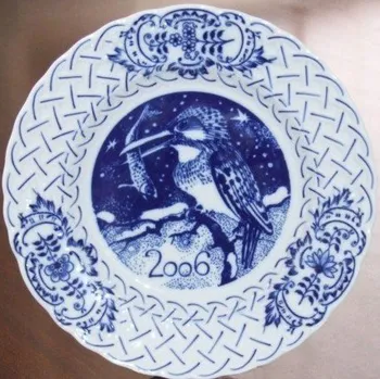 Talíř Cibulák Talíř výroční 2006 závěsný reliéfní 18 cm , originální cibulákový porcelán Dubí , cibulový vzor,