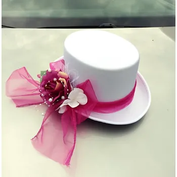 Svatební dekorace Cylindr bílý na auto s tm.růžovou přízdobou
