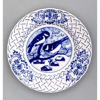 Talíř Cibulák Talíř výroční 2007 závěsný reliéfní 18 cm , originální cibulákový porcelán Dubí , cibulový vzor,