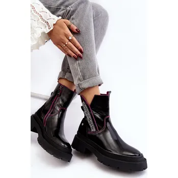 Dámské kozačky Kožené dámské botky Maciejka 06236-15 Barva: Černá, Velikost: 37