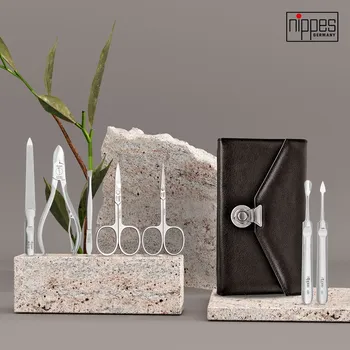 Nippes Nippes LOCKS, sada na manikúru, 7 kusů, nerez, hovězí kůže, černá 1018