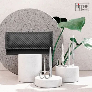 Nippes Nippes KARBON, sada na manikúru, 5 kusů, nerez, kůže černá, karbonový vzhled 1005