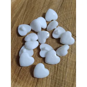 Knoflík Knoflík srdíčko barva bílá