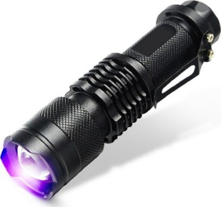 UV Led svítilna s zoomem