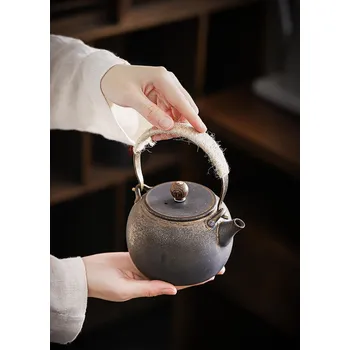 Konvice na čaj Zlacená železná rez konvice s uchem - Kulatá