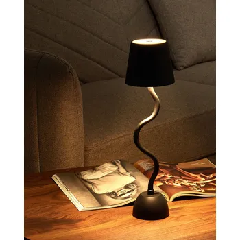 Lampička Stolní lampa černá železná hliníková vnitřní venkovní moderní s dotykovým spínačem USB kabel s bezdrátovým nabíjením Beliani