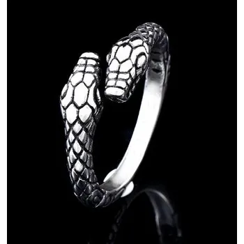 Prsten Prsten s hadem