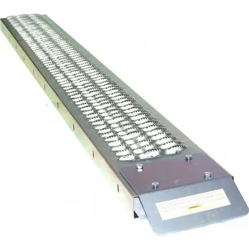 Nakládací rampa pro vozidlo PRODUMAZAHRADU 1ks masivní nájezdové ocelové rampy délky 185cm, nosnost 225kg