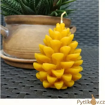 Svíčka Svíčka šiška velká 100% včelí vosk (Tato svíčka byla vyrobena ručně z pravého včelího vosku vyčištěného do nejvyšší možné kvality.)