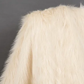 Český výrobce Umělá kožešina smetanová , vlas 60mm, šířka 150x10cm