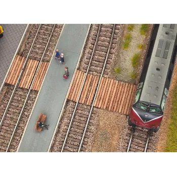 Modelová železnice přechod k peronům Noch 14304