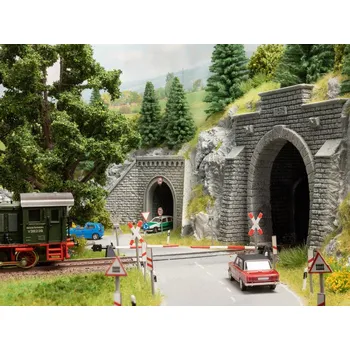 Modelová železnice sada dopravních značek Noch 14387