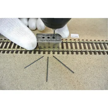 Modelová železnice vrtací přípravek pro pokládku flexi kolejí H0 Peco, Piko, Roco line KaModel DT1HO