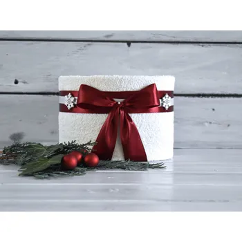 plenkový dort dortNEdort Mini ručníkový dort svařené víno Barva: Smetanová s vínovou mašlí 728_SME3