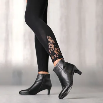 Dámské legíny Legíny s krajkou černá 46/48