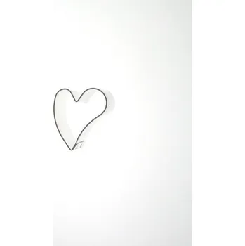 Svatební dekorace Srdce šikmé malé - kovová vykrajovačka