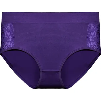 Kalhotky FINE WOMAN Dámské kalhotky s krajkou v bocích 9025 Barva: fialová, Velikost: M/L