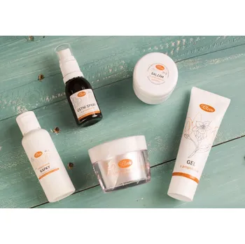 Kosmetická sada Pleva Cestovní lékárnička - Gel s propolisem 50 g, Bambucký balzám s propolisem 30 g, Ústní spray s propolisem 25 g, Balzám na popraskanou pokožku 30 g, Propolisové kapky (tinktura) 48 g