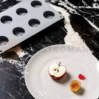 Kuchyňská sůl Silikonová forma na monoporce - 300x175 mm - Půlka jablka 50 ml, půlka jablka | PAVONI, GG068S