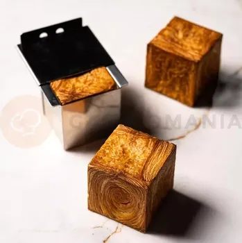 Kuchyňská sůl Geometrická forma z nerezové oceli čtvercová 70x70x70 mm | PAVONI, CV3