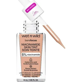 Přípravek na tvář wet-n-wild Oblicej FoundationBare Focus niacinamidový pleťový tón Light Medium Sand 32 ml (7&nbsp;219,00 Kč / 1 l)