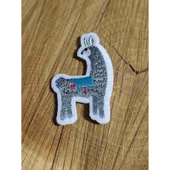 Nášivka Nažehlovačka lama barva šedá