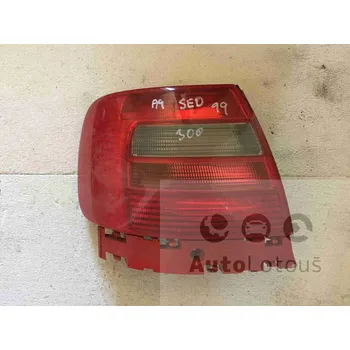 Zadní světlomet Zadní levé světlo Audi A4 Sedan - 8D0945095G , 8D0 945 095 G