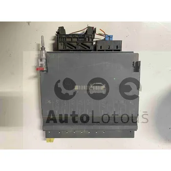 Mercedes-Benz control module 2208206826