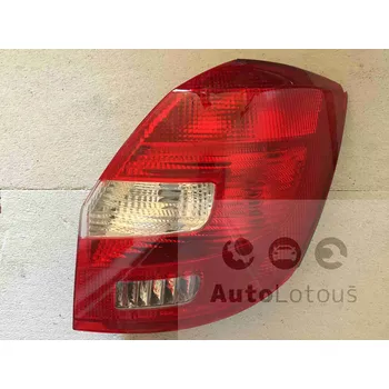 Zadní světlomet Zadní pravé světlo Škoda Fabia II - 5J6945112 , 5J6 945 112