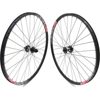 Zapletené kolo DT Swiss by BikePart 1778g Zapletená kola DT Swiss XM 421 29, náboje DT Swiss, Sapim CX Ray Typ nábojů: DT Swiss 350