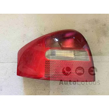 Zadní světlomet Zadní levé světlo Audi A6 Sedan - 4B5945095B , 4B5 945 095 B