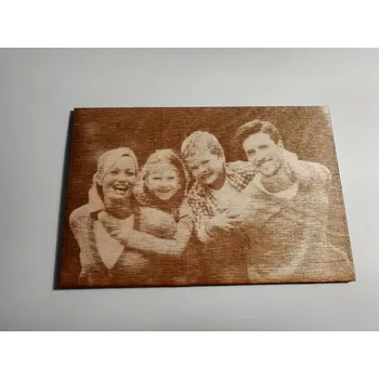 Gravírování Gravírovaná fotografie na dřevě - rozměry 21x15cm 1ks