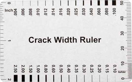 Pravítko pro měření trhlin ve zdech a v betonu