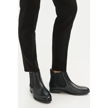 Pracovní obuv Kotníková obuv s elastickým prvkem Pikolinos W4D-8637ST Černá 38