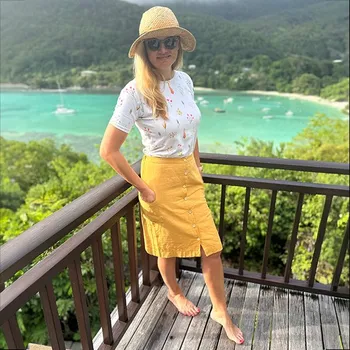 Elektronický střih / PDF dámská rovná sukně Antonia-48-54