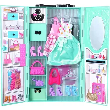 Panenka AFF 3069 Panenka s doplňky a příslušenstvím, zelený kufřík