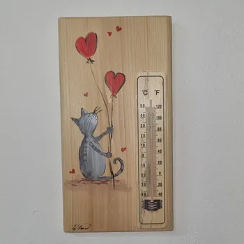 Domácí teploměr Dřevěný teploměr na dřevěné podložce - kočka