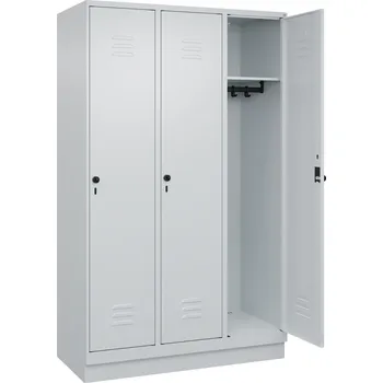 Šatní skříň Šatní skříň C+P Cabo, 3 oddíly, 1200 x 500 x 1950 mm, šedá, s podstavcem