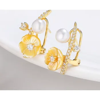 Náušnice For Silver Uzavřené náušnice s perlovým květem a zirkony - Stříbro 925 Druh barvy: Zlatá