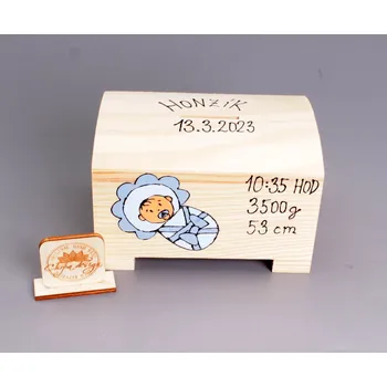 Pokladnička Pokladnička dřevo truhla - na zakázku, narození dítěte