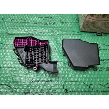 Autopojistky Originální díl Škoda nosič pojistek Škoda Octavia I (1U) , Superb I (3U) 8D1941824