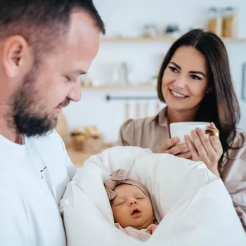 Zavinovačka Lily is sailing Péřová zavinovačka - Natural Velikost: 80 x 80 cm, Varianta: povlak zapínání na knoflíky