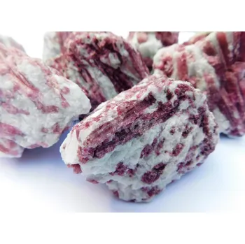 Přírodní kámen RUBELIT V KŘEMENI Brazílie - Originály, 3 x 7,5 cm, 160 g