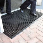 Gumová rohož s protismykovým povrchem…