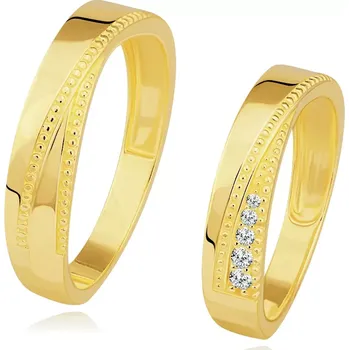 Prsten Zlaté snubní prsteny ze žlutého zlata 585 - trojúhelníkový zářez lemovaný tečkami, čiré zirkony - Velikost: 52